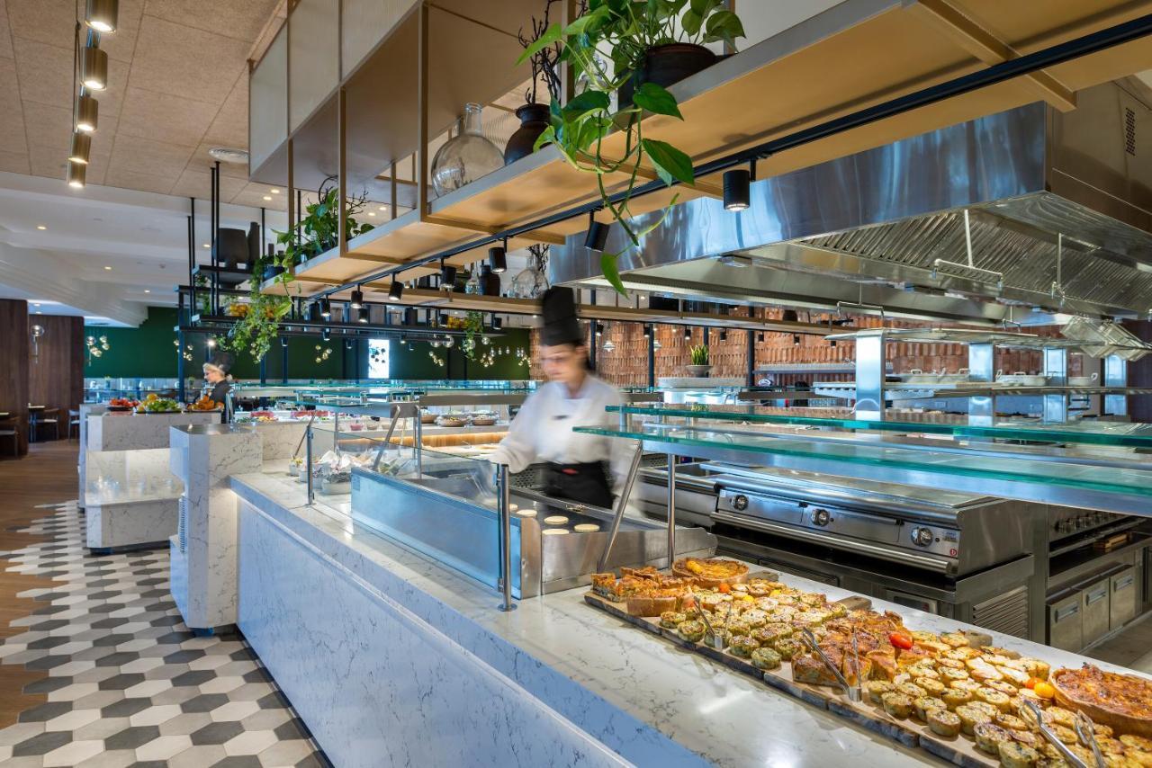 King Solomon By Isrotel Collection Ейлат Екстериор снимка The buffet at the restaurant